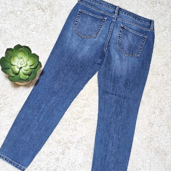 a.n.a. Denim Jeans with Pearls & Rhinestones. Mid-Rise Skinny, Size 10. NWT. - Picture 13 of 16
